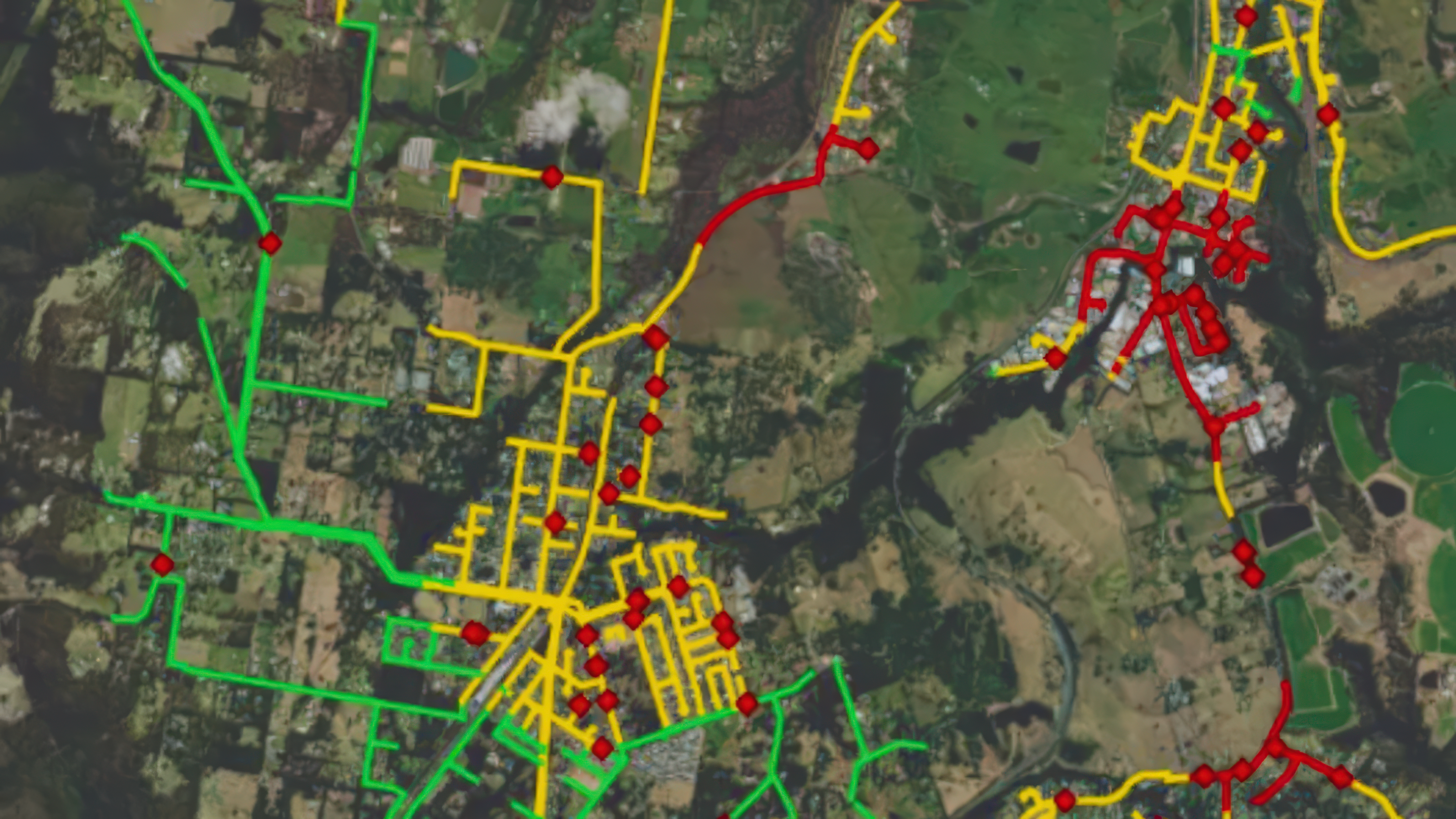 Mapa de monitoreo de red operacional con clasificación de riesgo